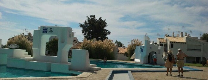 Piscina @ Pedras d'El Rei is one of BP 님이 좋아한 장소.