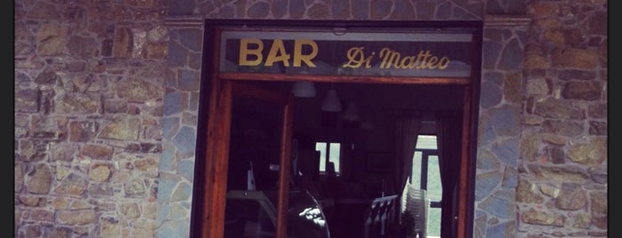 Bar Di Matteo Sant'antuono is one of Orte, die Elena gefallen.