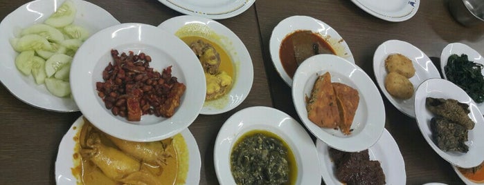 Rumah Makan Padang Sederhana is one of Food.