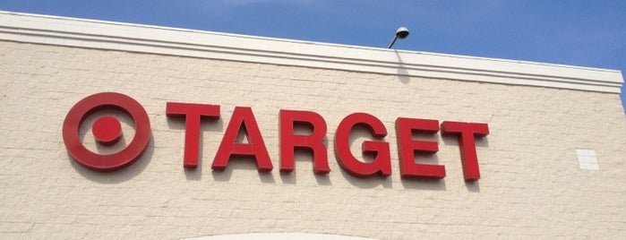 Target is one of Lugares favoritos de Laura.