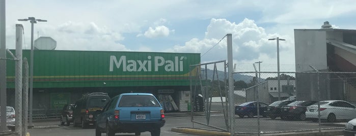 Maxi Pali San Rafael, Alajuela is one of Tempat yang Disukai Víctor.