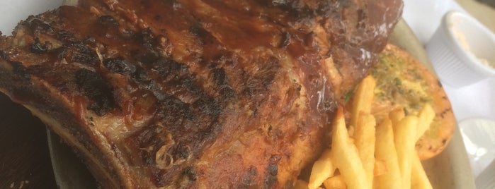 Mister Ribs is one of Restaurantes Usaquen.