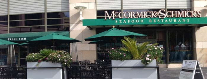 McCormick & Schmick's Seafood & Steak is one of Restaurants Near the San Jose Conf Center.