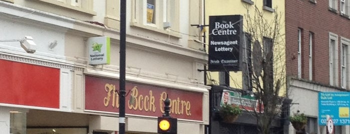 The Book Centre is one of Locais curtidos por Frank.