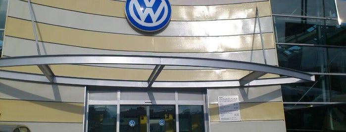 Volkswagen Alvin Otomotiv is one of สถานที่ที่ Saied ถูกใจ.