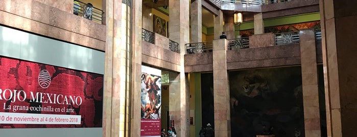 Palacio de Bellas Artes is one of Locais curtidos por Emilio.