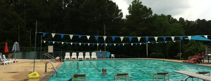 Meadowbrook Clubhouse & Pool is one of Swimming Places.