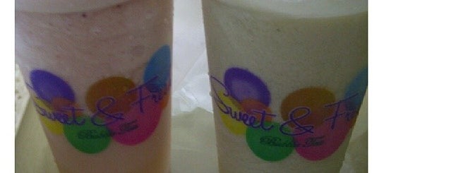 Sweet & Fresh Bubble Tea is one of Food in town.