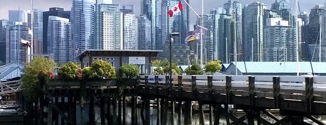 Stanley Park Harbourfront Seawall is one of Vancouver 2015.