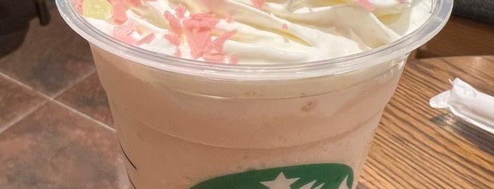 Starbucks is one of Japan 🇯🇵.