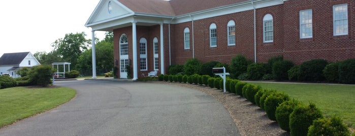 Fauquier Springs Country Club is one of Potential Wedding Venues.