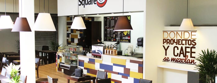 Coffee Square is one of restaurantes y bares chidos.