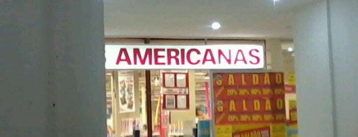 Lojas Americanas is one of Shopping centro.