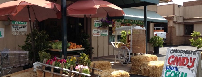 Rancho Fruit Market is one of Temecula Wine Country (CA).