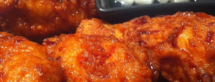 BonChon Chicken is one of Low-carb @ Bangkok.