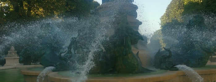 Fontaine de l'Observatoire is one of free Paris places!.