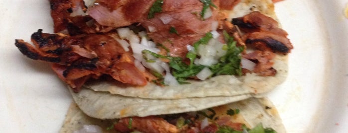 Taqueria Los Camineros is one of Best tacos in Morelia.