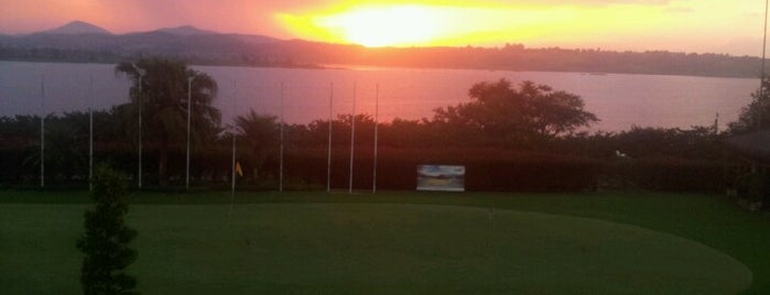 Paradise Golf & Convention is one of Campos de Golfe no Brasil.