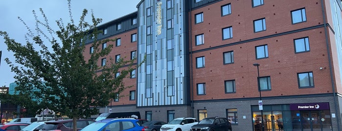 Premier Inn Gloucester (Quayside) is one of Robertさんのお気に入りスポット.