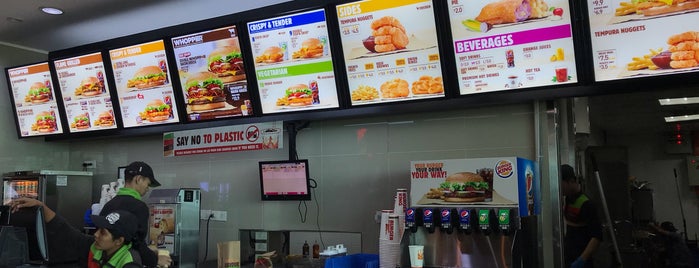 Burger King is one of สถานที่ที่ Gianluca ถูกใจ.