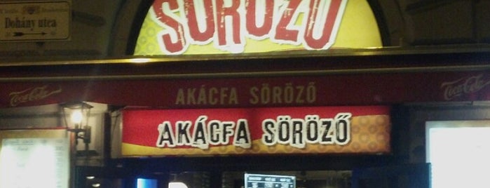 Akácfa Söröző by Kakas is one of miért.