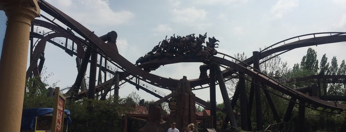 Thorpe Park is one of Jasonさんのお気に入りスポット.