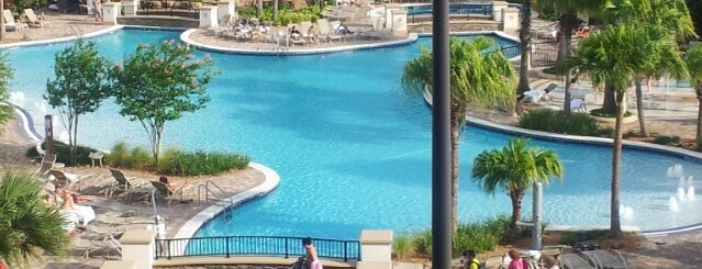 Hyatt Regency Orlando Pool is one of Lugares favoritos de Rozanne.