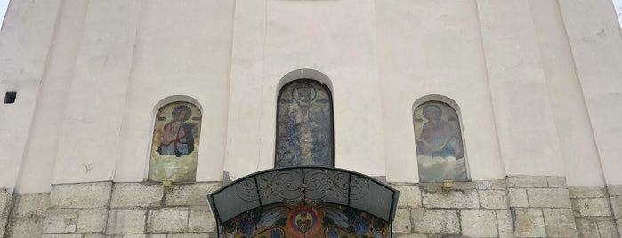 Княжий храм святого Миколая is one of Locais curtidos por Андрей.