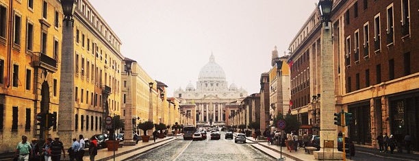 นครรัฐวาติกัน is one of Rome | Italia.