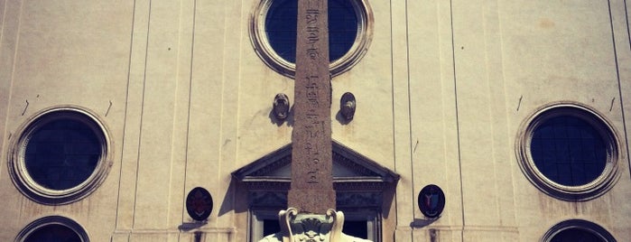 Basilica di Santa Maria sopra Minerva is one of Rome | Italia.