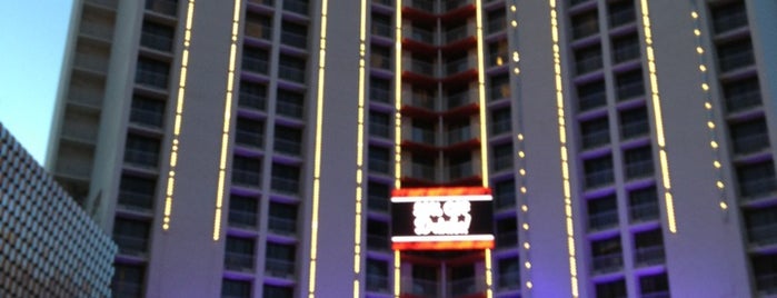 Plaza Hotel & Casino is one of Vegas 2015.