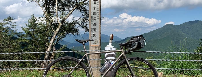 風張峠 is one of 自転車.