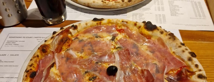 Pizzeria Portas is one of Split.
