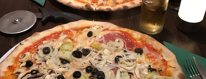 Pizzaria Da Gino is one of Lieblingsorte.