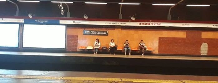 Metro Estación Central is one of SCL.
