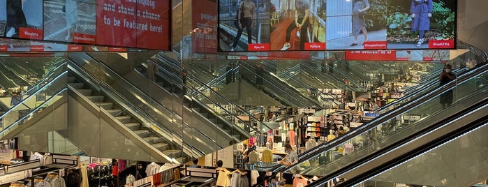 UNIQLO is one of Singapore.