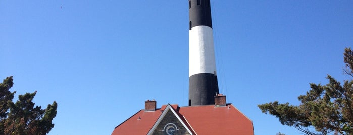 Fire Island Lighthouse is one of places to return (troisieme).