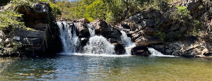 Cachoeira Araras is one of Pirenopolis.