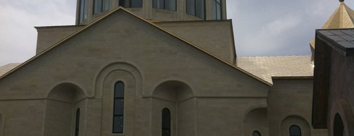Армянская Церковь. is one of Мои места.