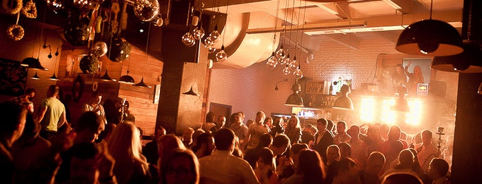 Moska Bar is one of Moscow's Top Spots.