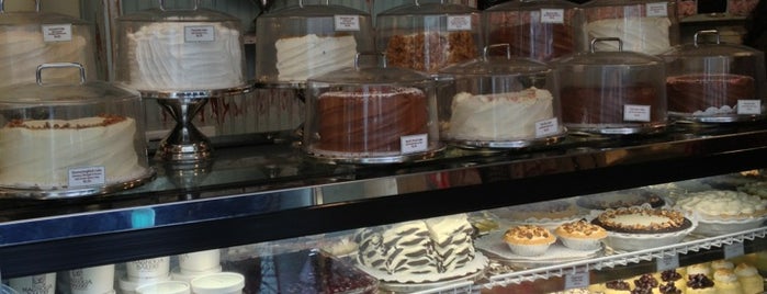 Magnolia Bakery is one of Likes.