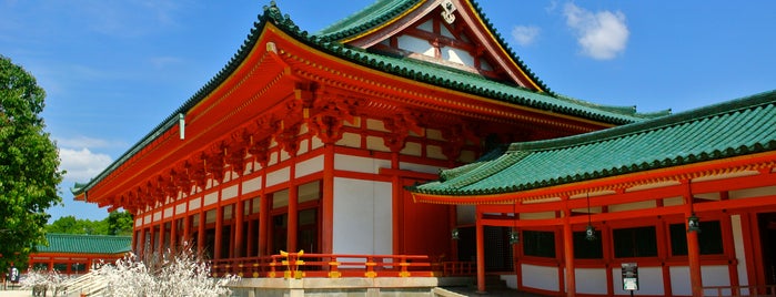 平安神宮 is one of beautiful Japan.