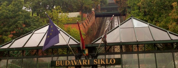 Budavári Sikló is one of train stations.