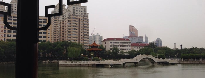 人民公园 People's Park is one of 中国的旅游.