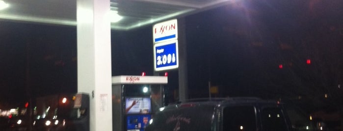 Exxon is one of Must-visit Gas Stations or Garages in Georgetown.