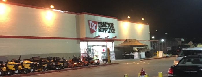 Tractor Supply Co. is one of Fort hood/ home.