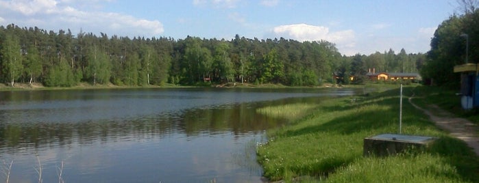 Stříbrný rybník is one of Lieux qui ont plu à Jan.