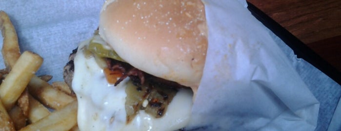 Killer Burger is one of Lugares favoritos de Tigg.