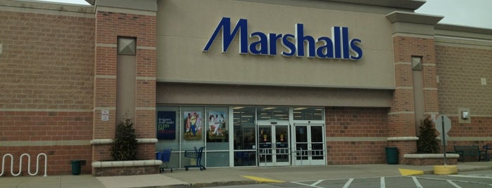 Marshalls is one of สถานที่ที่ Sarah ถูกใจ.