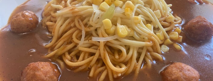 カフェレストブルボン is one of Tempat yang Disukai Hideyuki.